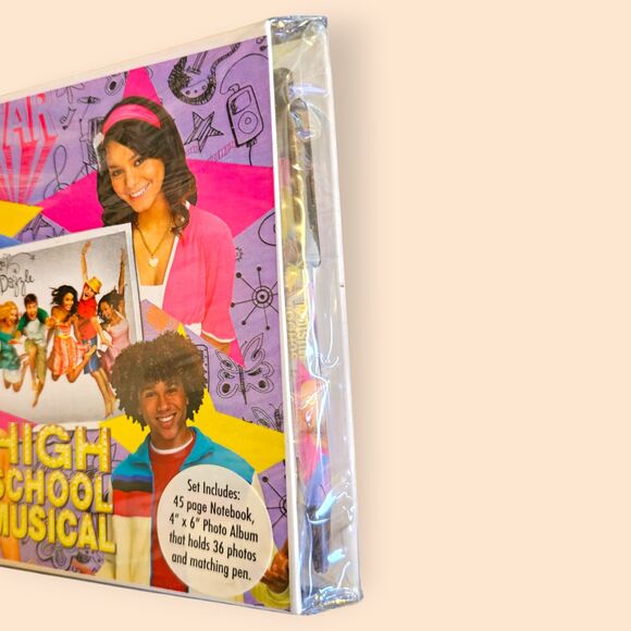 NOS High School Musical set - Picture 3 of 3